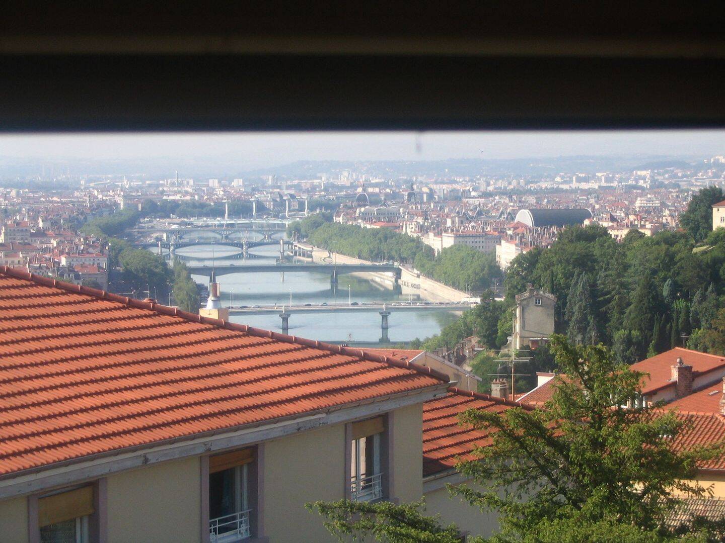 Appartement 3 pièces 67 m² · à Caluire-Et-Cuire · 67 m² · 1 000 €