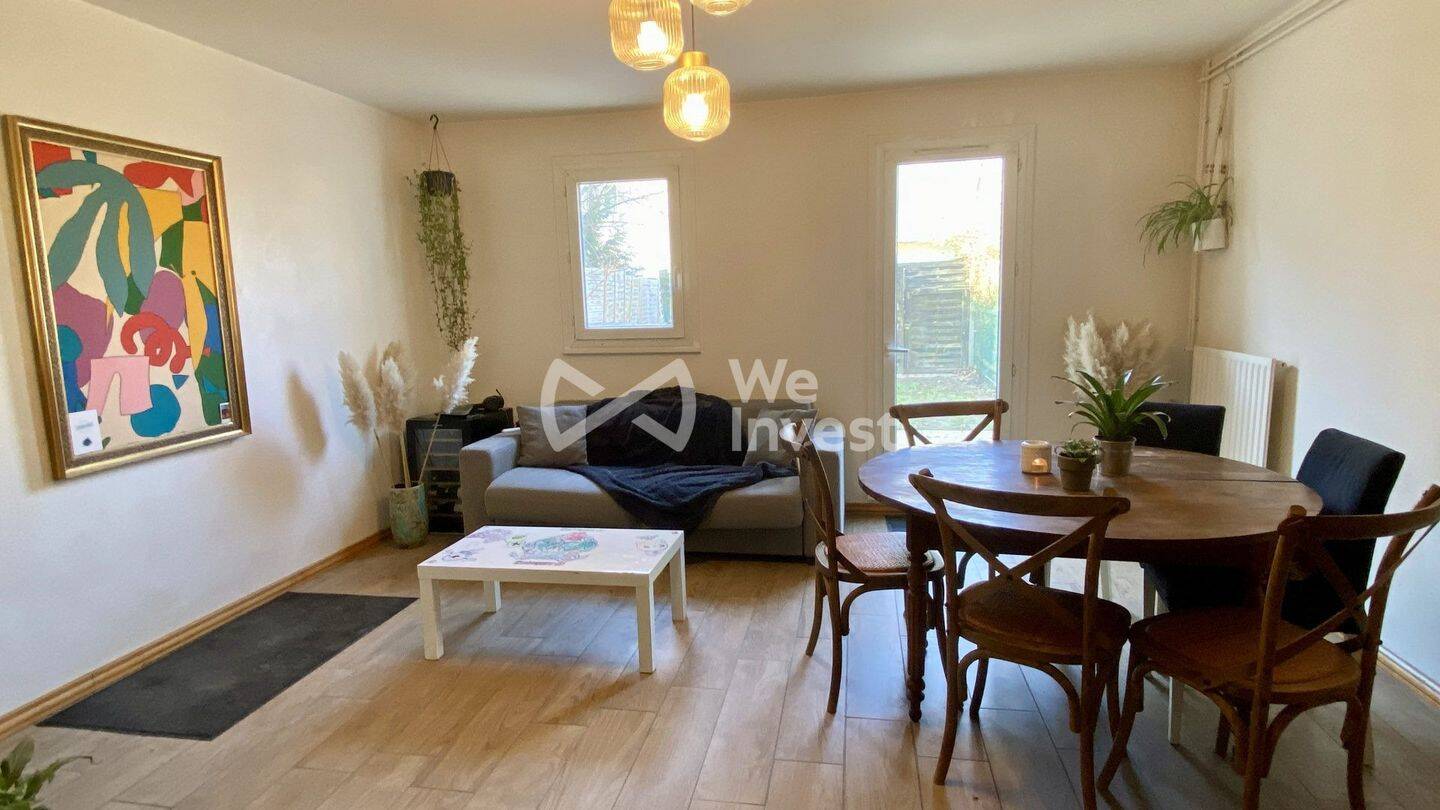 Maison 5 pièces 102 m² · à Chartres · 101,5 m² · 180 000 €