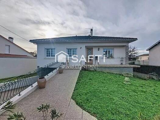 Maison à vendre 253 820 € 6 pièces 4 chambres 171 m² 1 751 m² de terrain Mauzé-sur-le-Mignon 79210