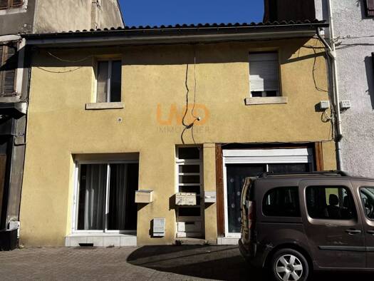 Immeuble à vendre 88 000 € 170 m² Decazeville 12300