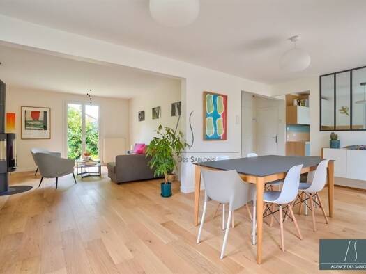 Maison à vendre 1 590 000 € 8 pièces 5 chambres 191 m² 750 m² de terrain Le Vésinet 78110