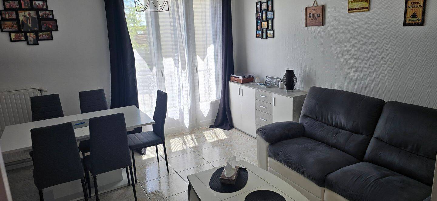 Appartement 3 pièces 62 m² · à Étampes · 62 m² · 115 000 €