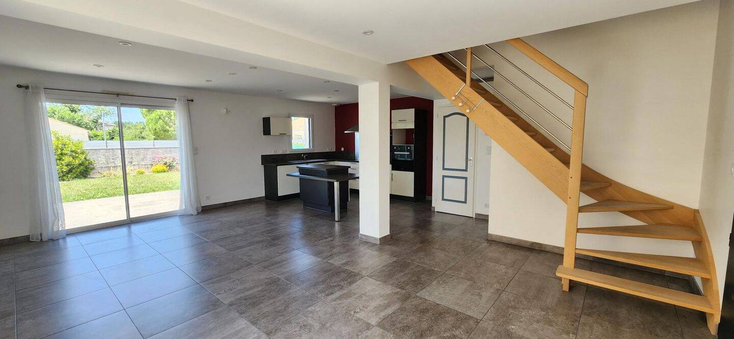 Maison 4 pièces 88 m² · à Buxerolles · 88 m² · 253 000 €