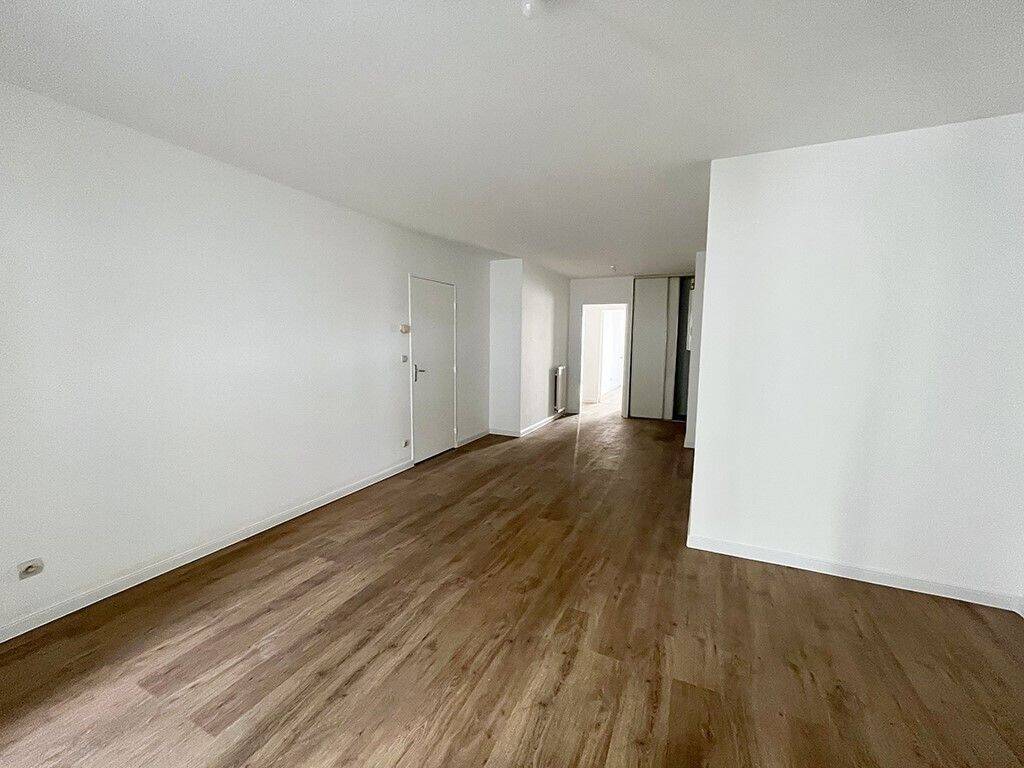 Appartement 3 pièces 70 m² · à Aix-en-Provence · 70,3 m² · 248 000 €