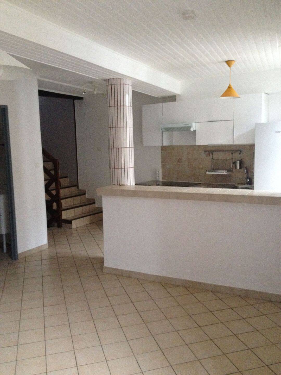 Appartement 4 pièces 75 m² · à Montluel · 75 m² · 850 €/mois