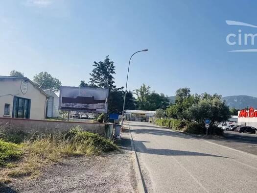 Espace bureau à vendre 92 000 € 100 m² de bureaux Quillan 11500