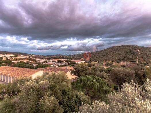 Immeuble à vendre 755 000 € 146 m² Sainte-Maxime 83120