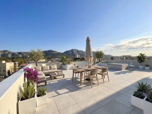 Appartement à vendre - neuf 990 000 € 4 pièces 3 chambres 110 m² Étage 4/2 Marseille 8ème arrondissement 13008