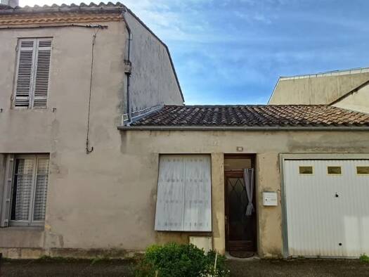 Maison à vendre 122 000 € 4 pièces 3 chambres 104 m² 1 m² de terrain Saint-Macaire 33490