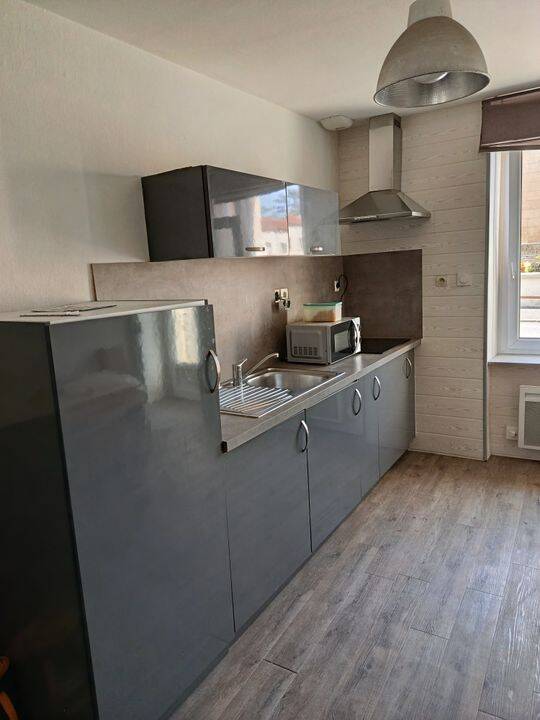 Maison 4 pièces 71 m² · à Chemillé-en-Anjou · 71 m² · 550 €/mois