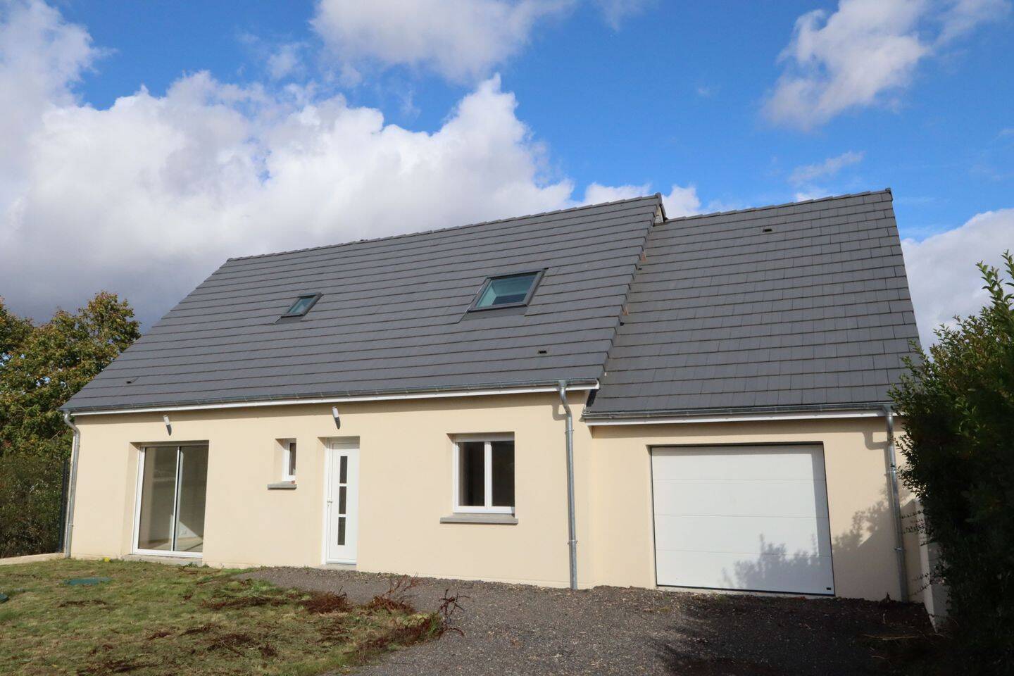 Maison 5 pièces 110 m² · à Anet · 110 m² · 261 200 €