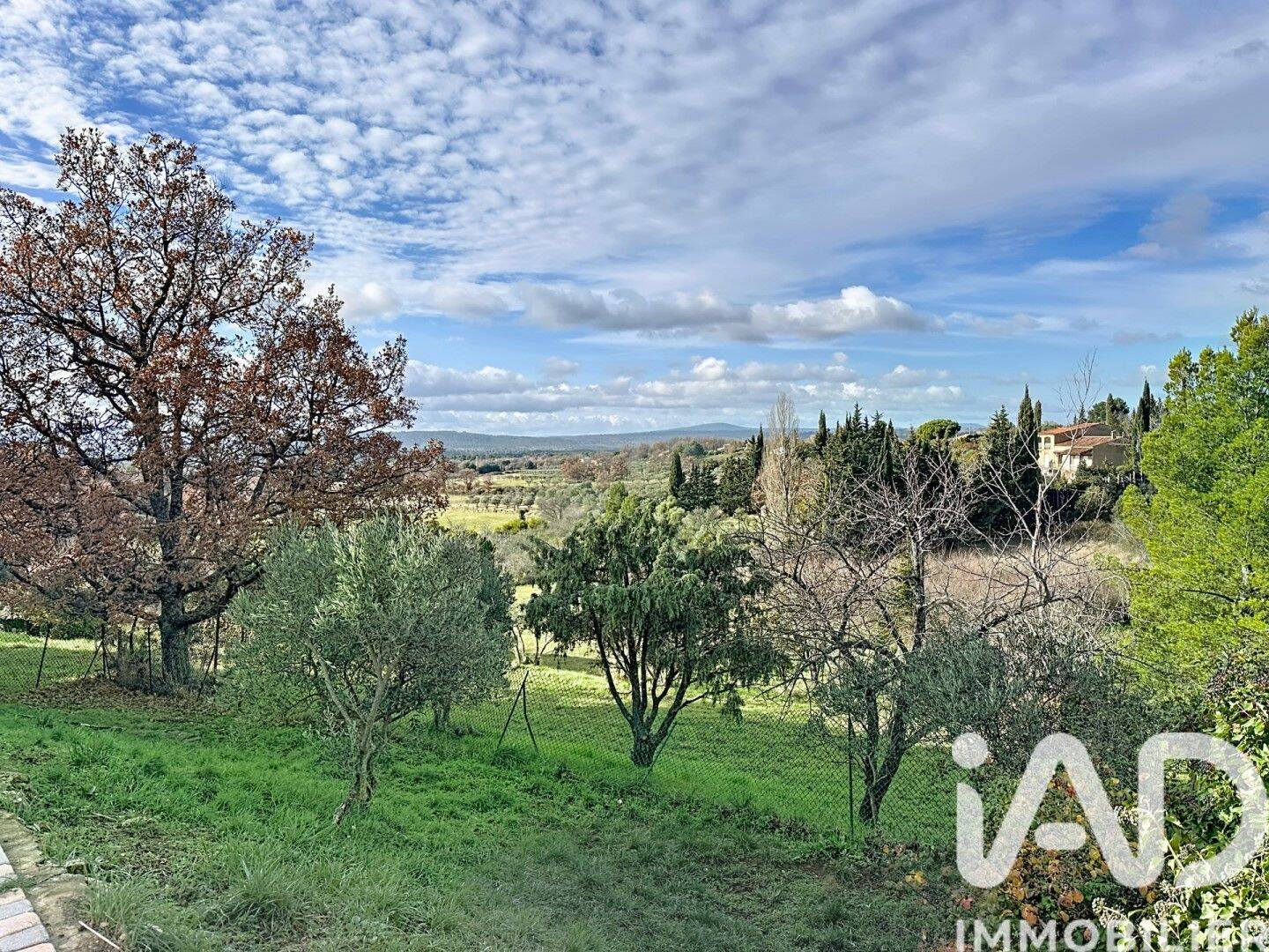 Maison 5 pièces 122 m² · à Aups · 122 m² · 379 000 €