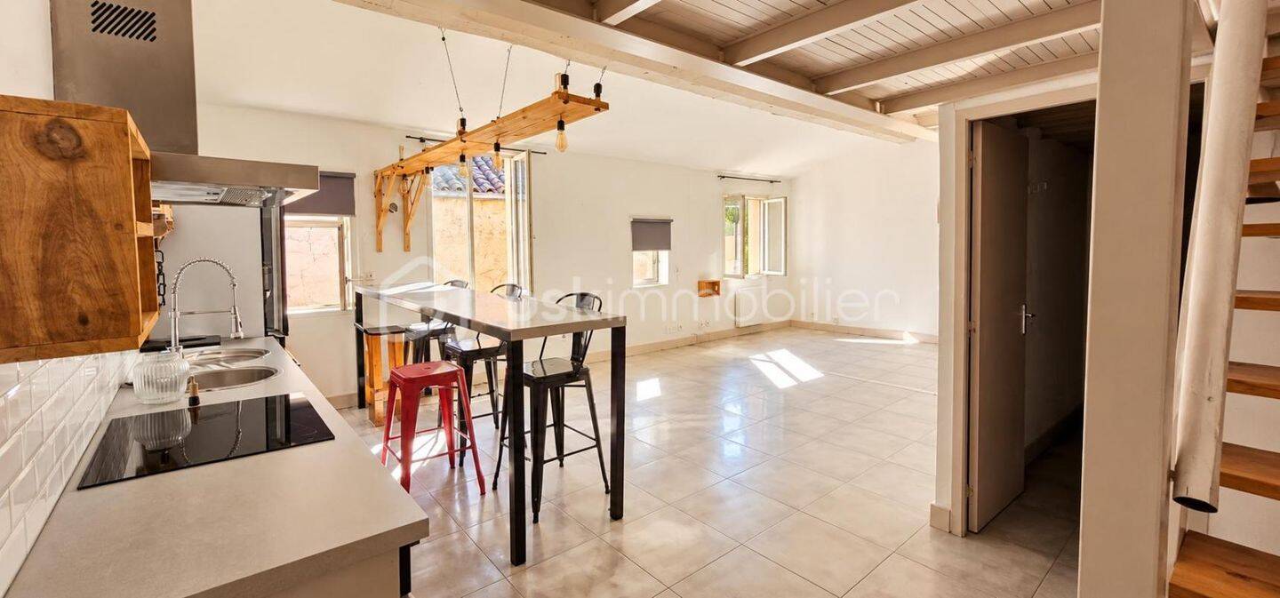 Appartement 2 pièces 66 m² · à Clermont-l'Hérault · 65,5 m² · 160 000 €