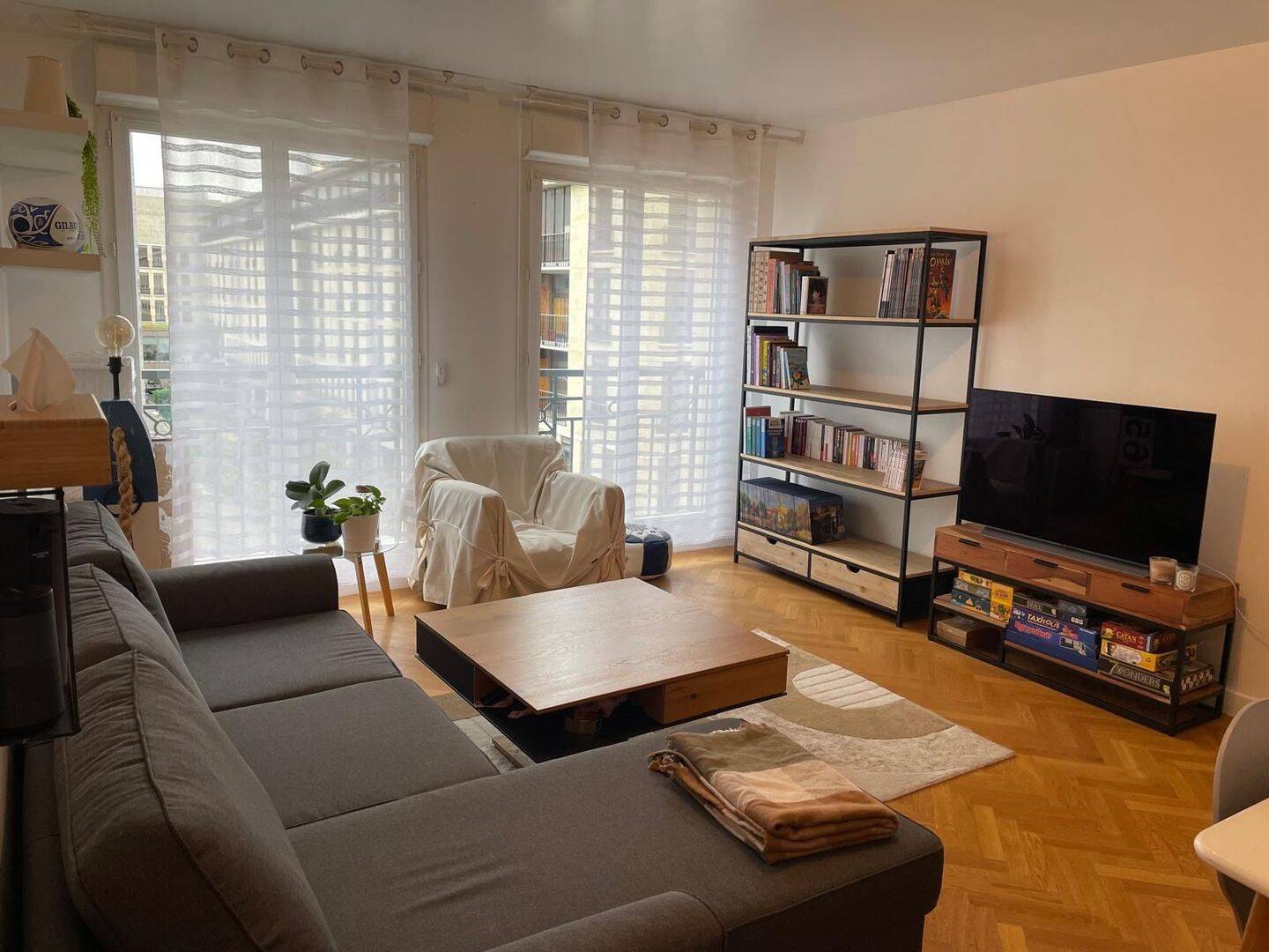 Appartement 3 pièces 68 m² · à Issy-les-Moulineaux · 68 m² · 1 995 €