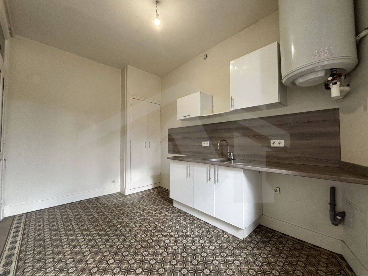 APPARTEMENT GRENOBLE T3 — 2