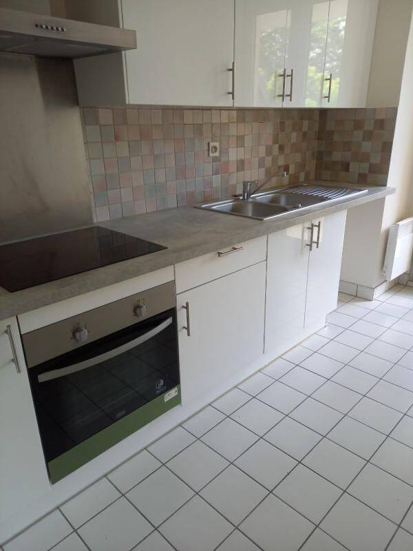 Appartement 3 pièces 70 m² · à Besançon · 70 m² · 925 €