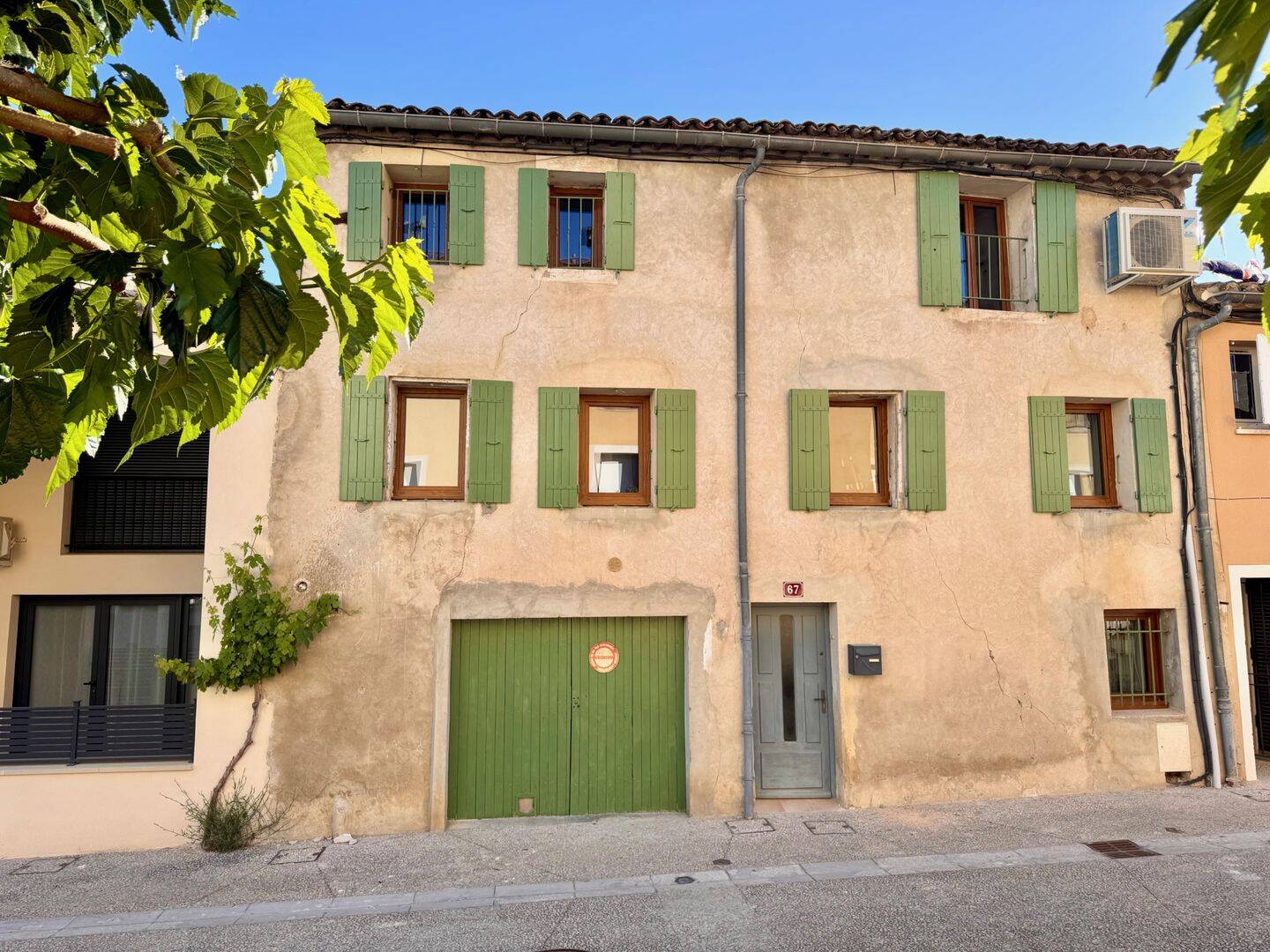 Appartement 3 pièces 75 m² · à Villedieu · 75 m² · 690 €