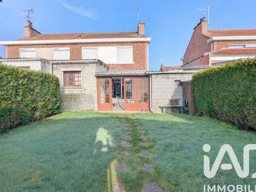 Maison à vendre 199 000 € 5 pièces 3 chambres 87 m² 425 m² de terrain Don 59272