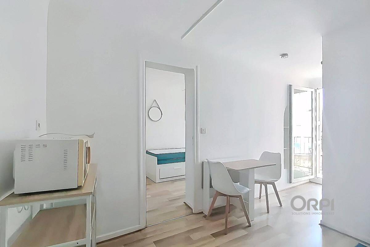 Appartement 1 pièce 20 m² · à Prades · 20,4 m² · 390 €