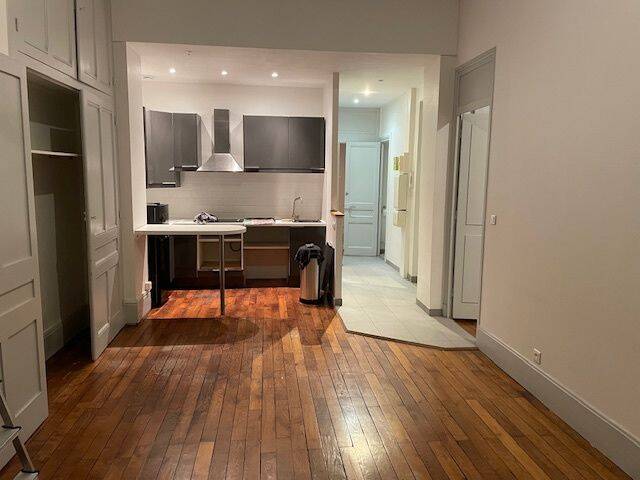Appartement 2 pièces 63 m² · à Lyon 6ème Arrondissement · 63 m² · 1 014 €