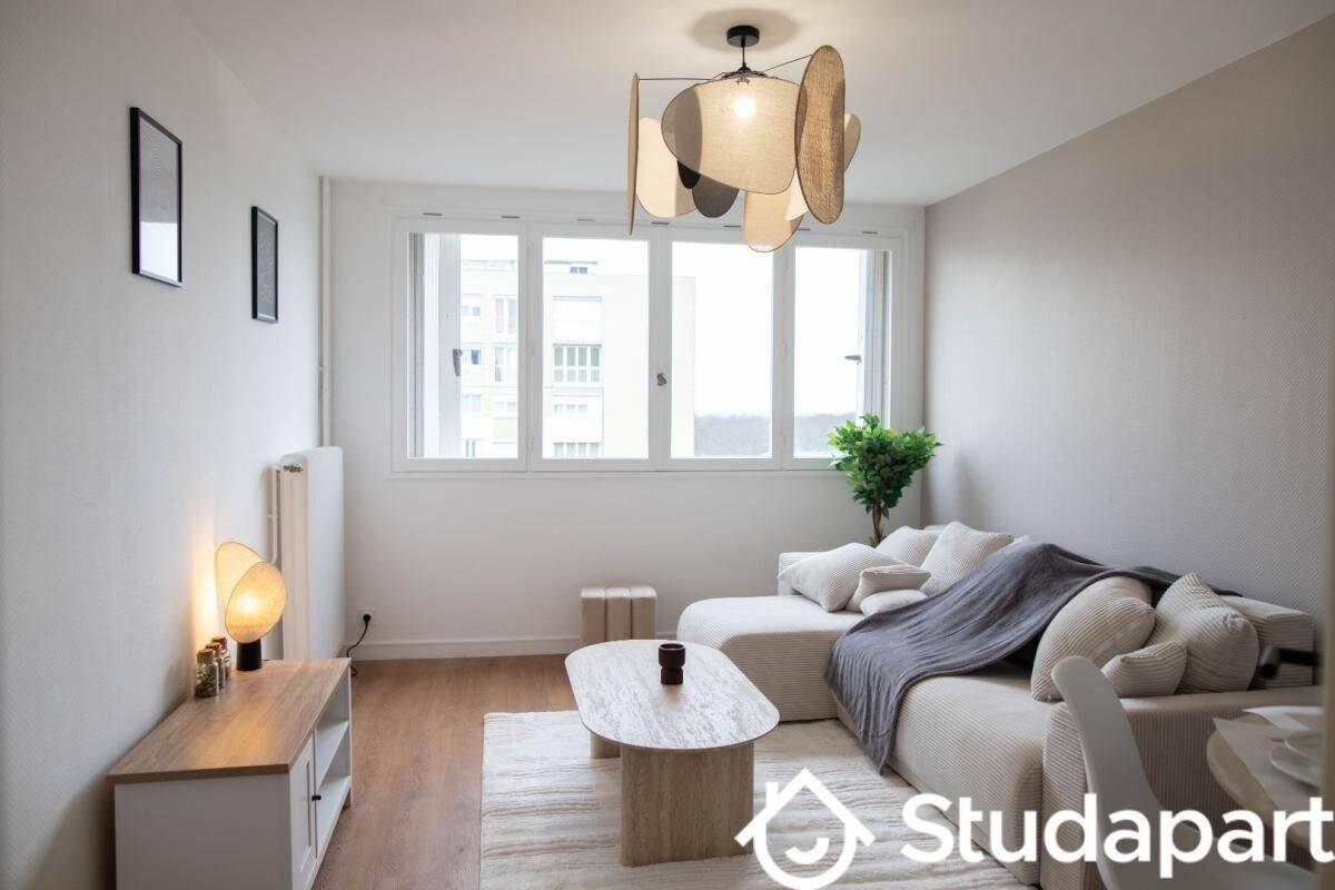 1 pièce 10 m² · à Orléans · 10 m² · 475 €/mois