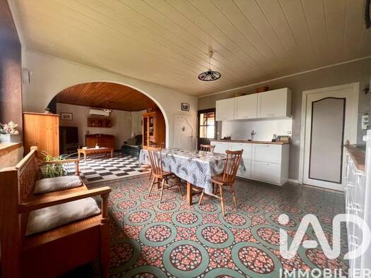 Maison à vendre 300 000 € 7 pièces 4 chambres 122 m² 1 330 m² de terrain Chemy 59147