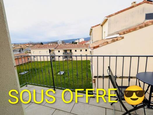 Appartement à vendre 110 000 € 2 pièces 1 chambre 54 m² Étage 2/2 Ville-Basse Montélimar 26200