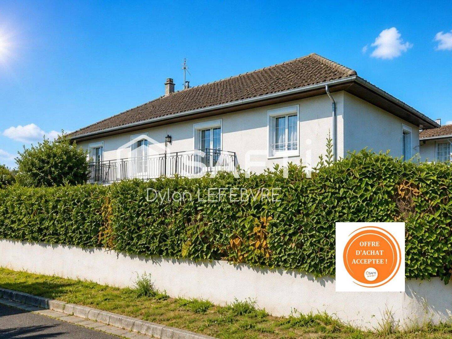 Maison 5 pièces 105 m² · à Thuré · 105 m² · 149 900 €
