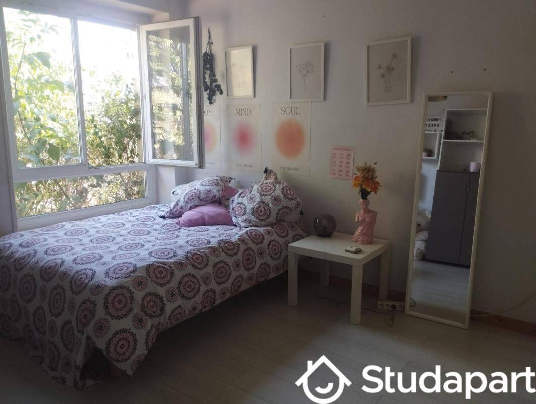 Appartement 1 pièce 13 m² · à Nantes · 13 m² · 495 €