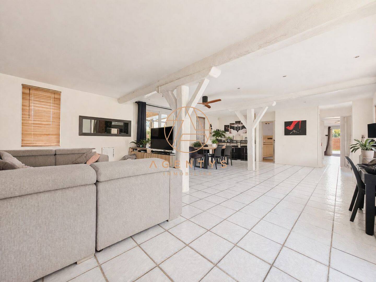 Maison 8 pièces 220 m² · à Noisy-le-Grand · 219,8 m² · 599 000 €