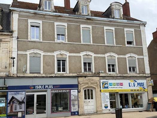 Immeuble à vendre 410 000 € 515 m² Fourchambault 58600