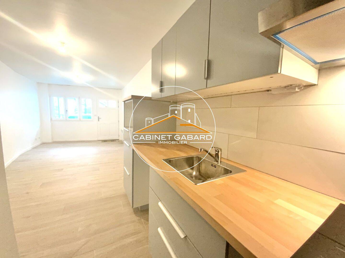 Appartement 1 pièce 26 m² · à Angers · 25,6 m² · 536 €
