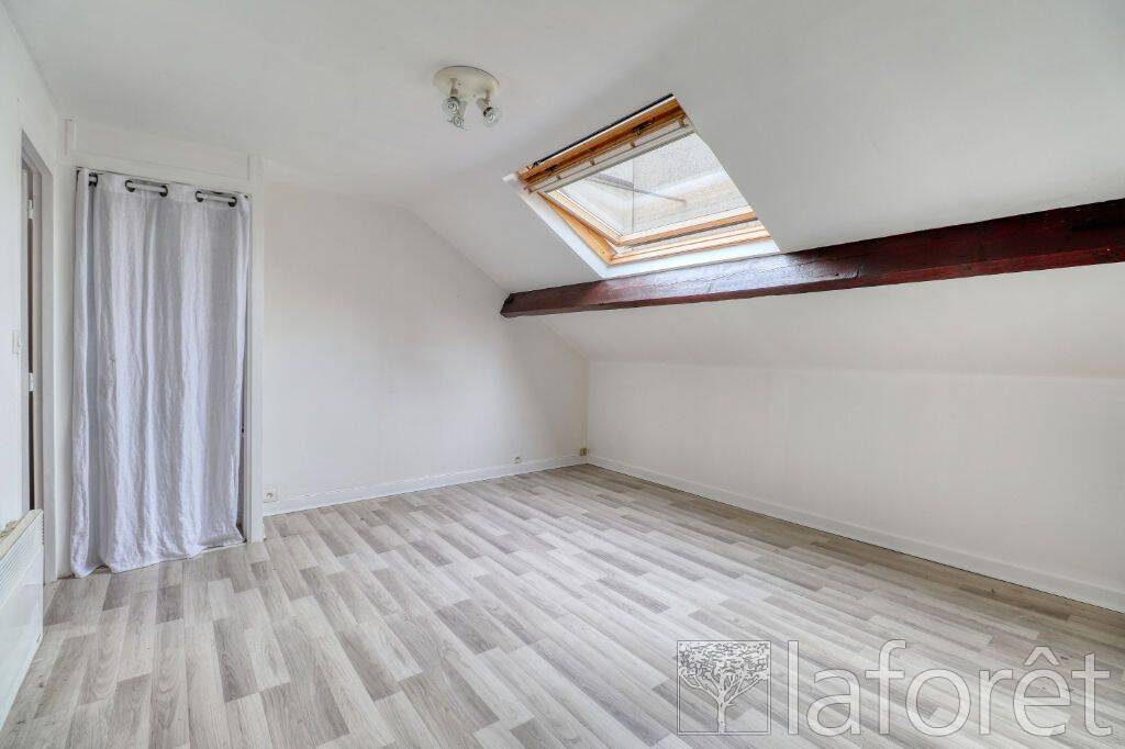 Appartement 1 pièce 33 m² · à Conflans-Sainte-Honorine · 32,8 m² · 640 €