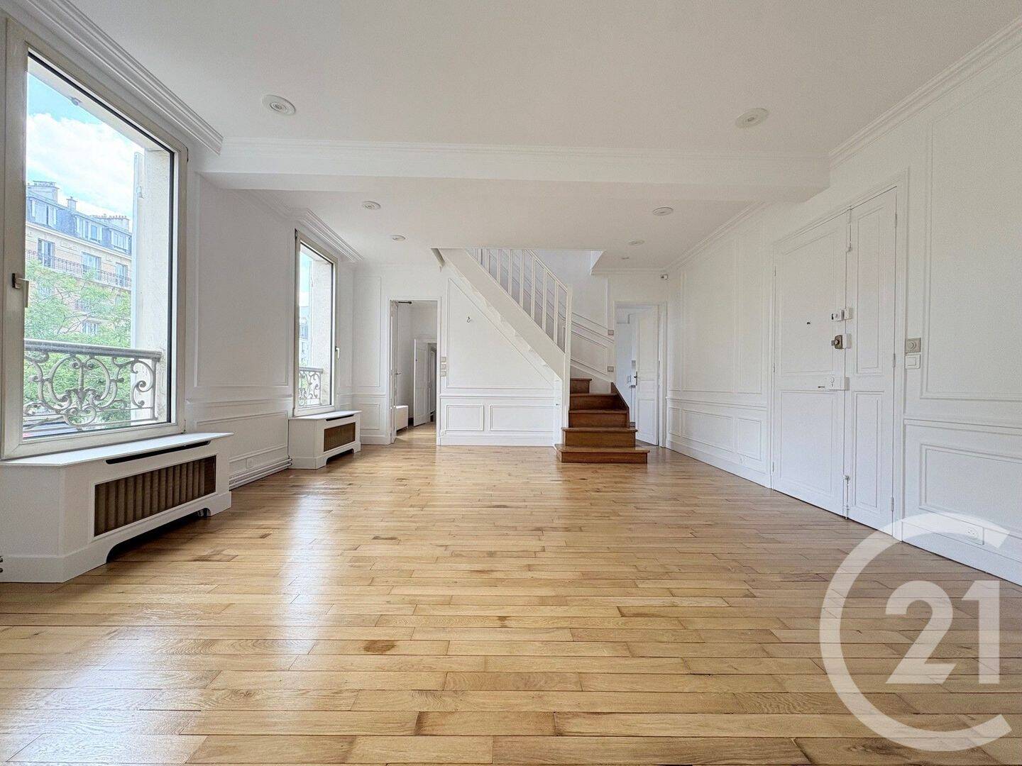 Appartement 7 pièces 173 m² · à Paris 16ème Arrondissement · 173,3 m² · 4 790 €/mois