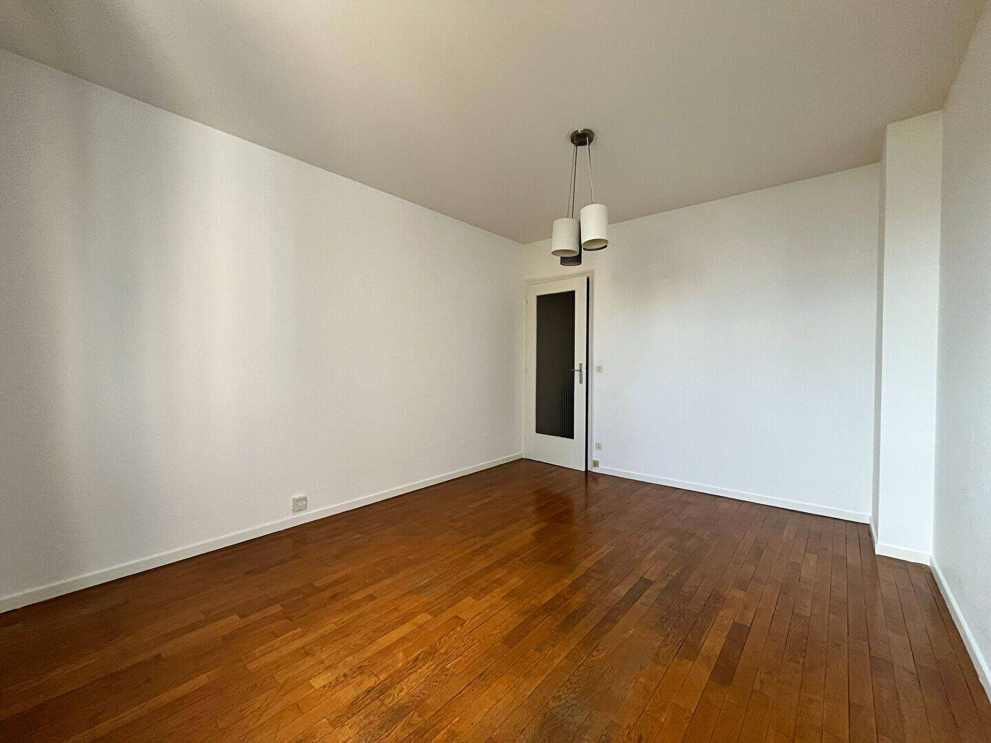Appartement 2 pièces 55 m² · à Dijon · 54,7 m² · 675 €