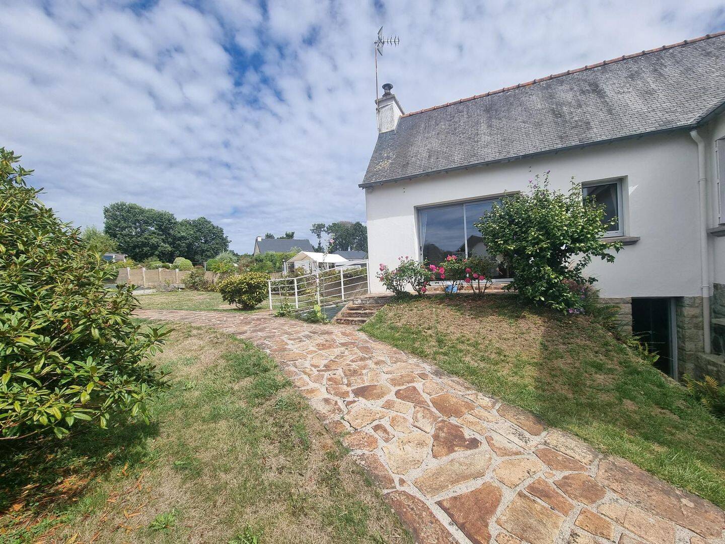 Maison 6 pièces 148 m² · à Plouisy · 148 m² · 190 000 €