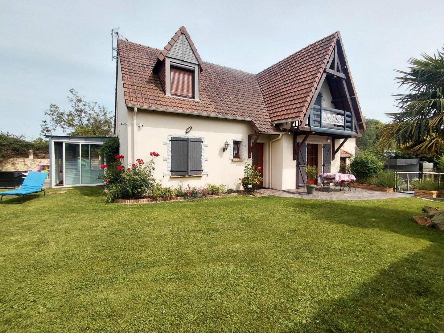 Maison 9 pièces 200 m² · à Oisseau-le-Petit · 200 m² · 265 900 €