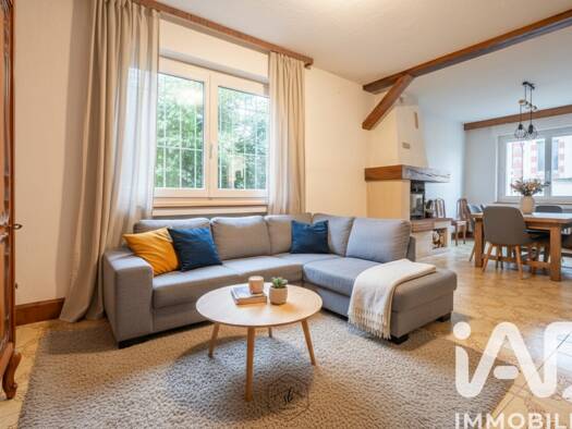 Maison de plain-pied à vendre 249 000 € 7 pièces 2 chambres 156 m² 915 m² de terrain Piennes 54490