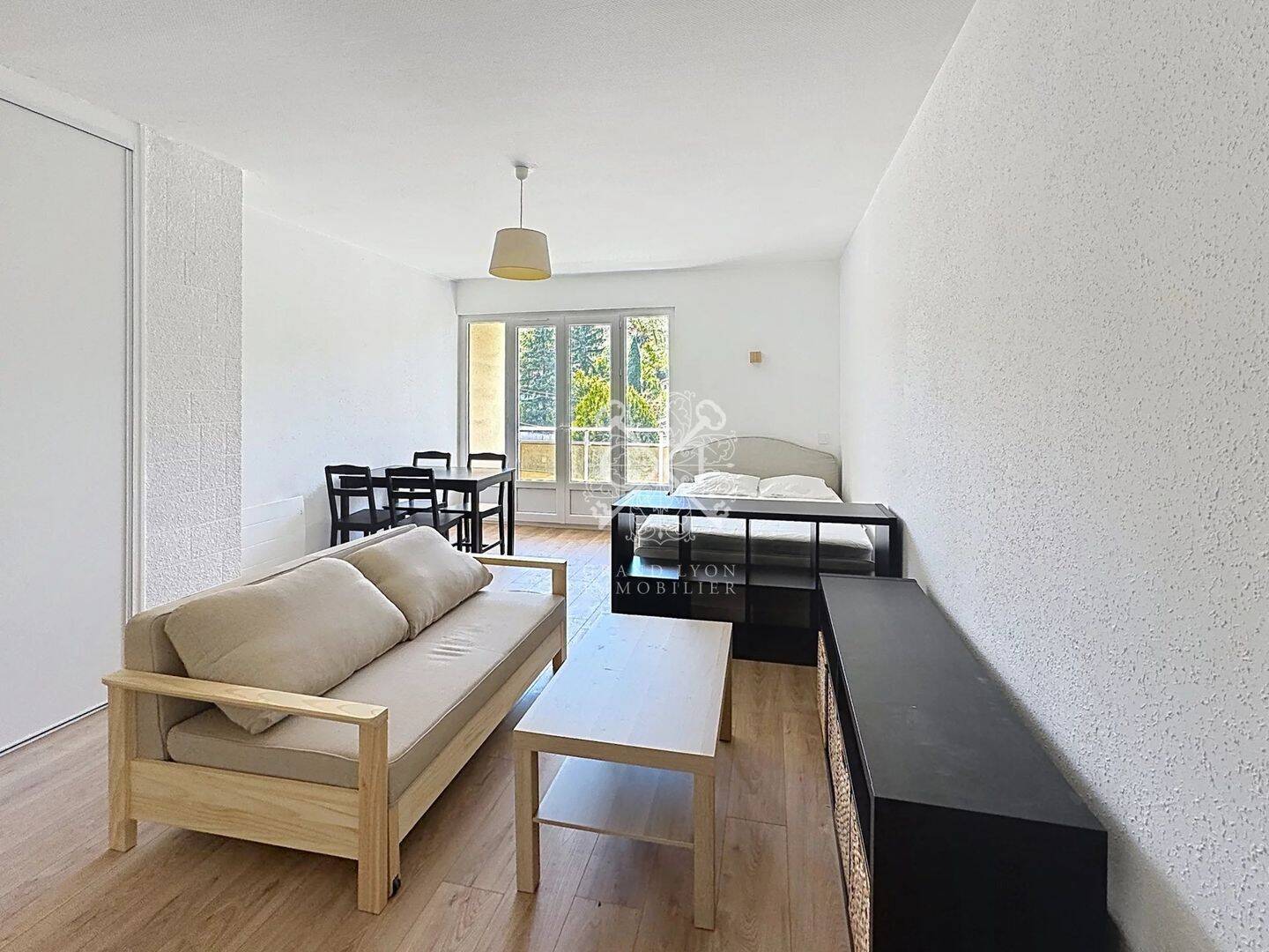 Appartement 1 pièce 30 m² · à Oullins-Pierre-Bénite · 30,3 m² · 550 €
