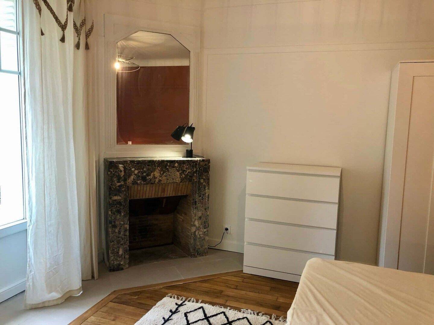 1 pièce 15 m² · à Orsay · 15 m² · 1 135 €/mois