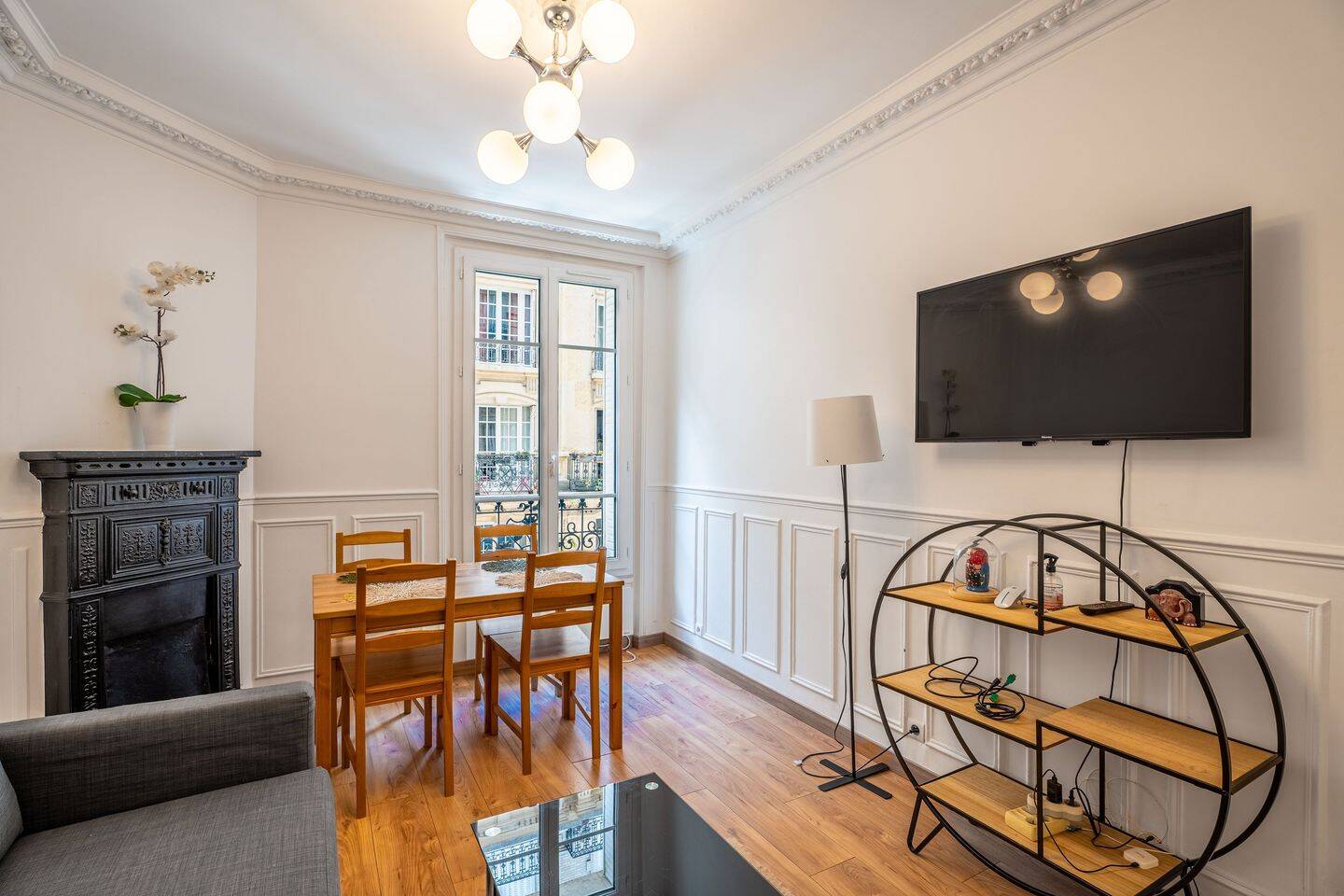 Appartement 2 pièces 35 m² · à Paris 15ème Arrondissement · 34,6 m² · 1 700 €/mois