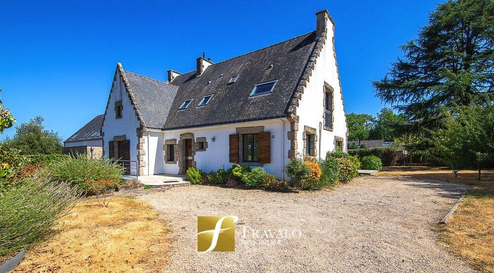 Maison 8 pièces 198 m² · à Arradon · 198 m² · 916 700 €