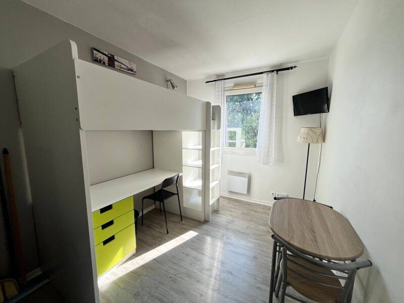 Appartement 1 pièce 13 m² · à Tours · 13 m² · 390 €