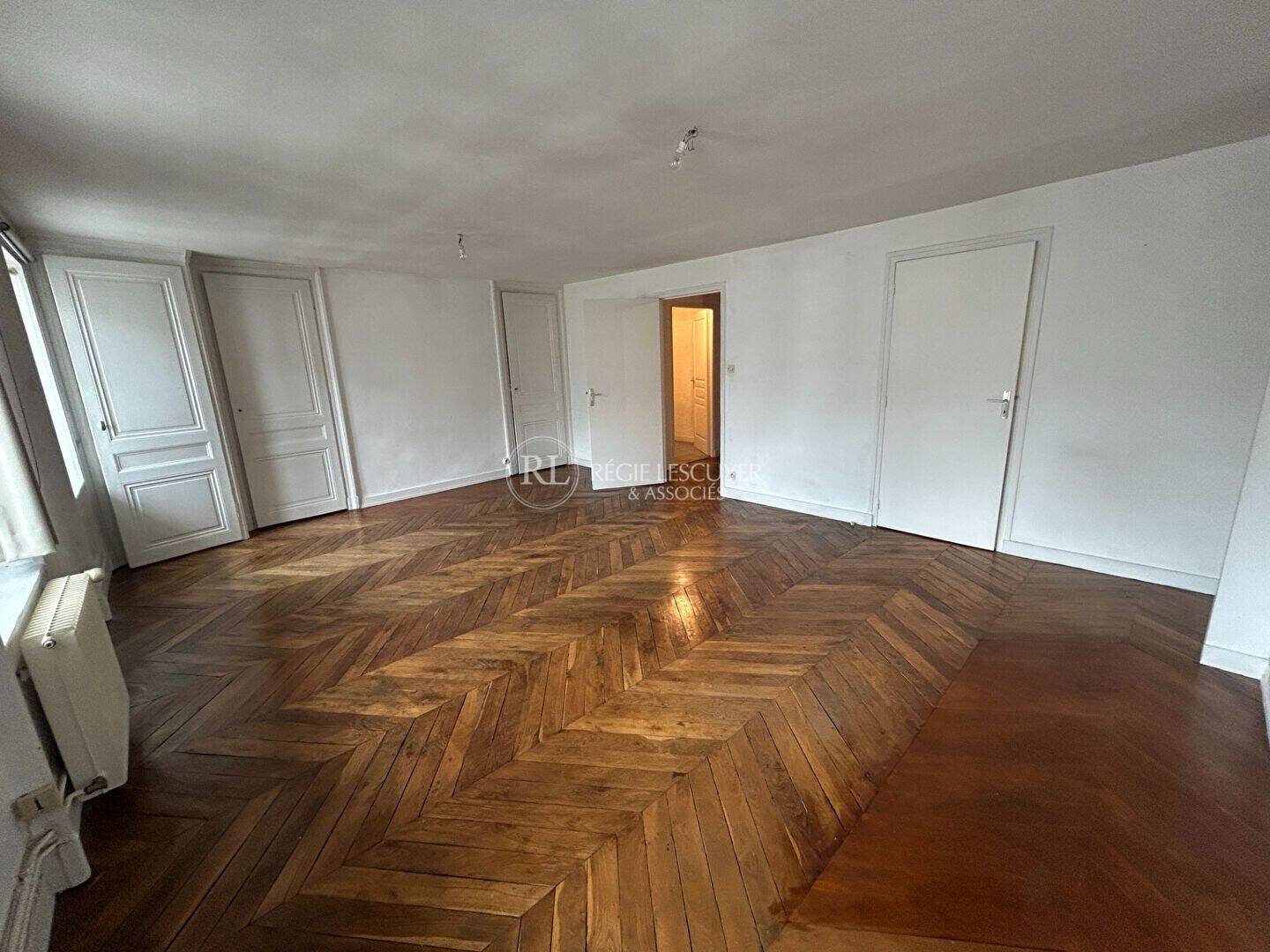 Appartement 2 pièces 87 m² · à Lyon 2ème Arrondissement · 87 m² · 1 299 €