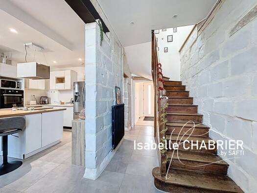 Maison à vendre 299 000 € 4 pièces 3 chambres 116 m² 400 m² de terrain Tiercé 49125