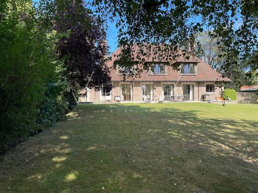 Maison à vendre 1 890 000 € 7 pièces 4 chambres 245 m² 2 100 m² de terrain Bourg Lambersart 59130