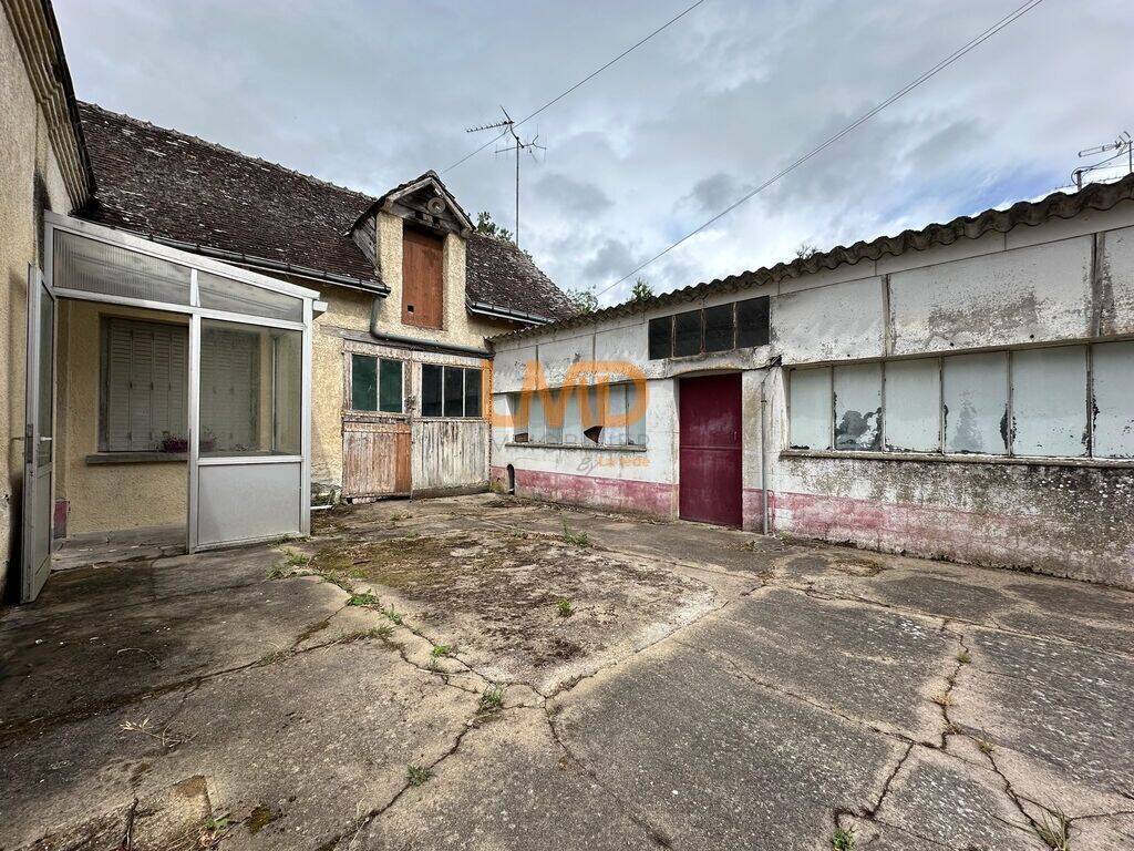 Maison 4 pièces 105 m² · à Cormenon · 105 m² · 66 000 €