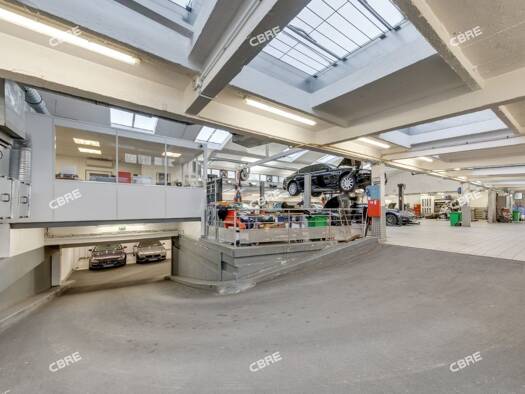 Local d'activités à louer 39 262 € 2 267 m² d'espace de stockage Auteuil Sud Paris 16ème arrondissement 75016