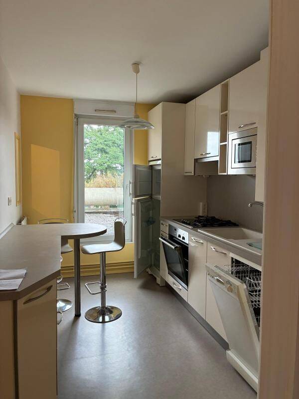 Appartement 3 pièces 70 m² · à Amiens · 69,7 m² · 853 €/mois