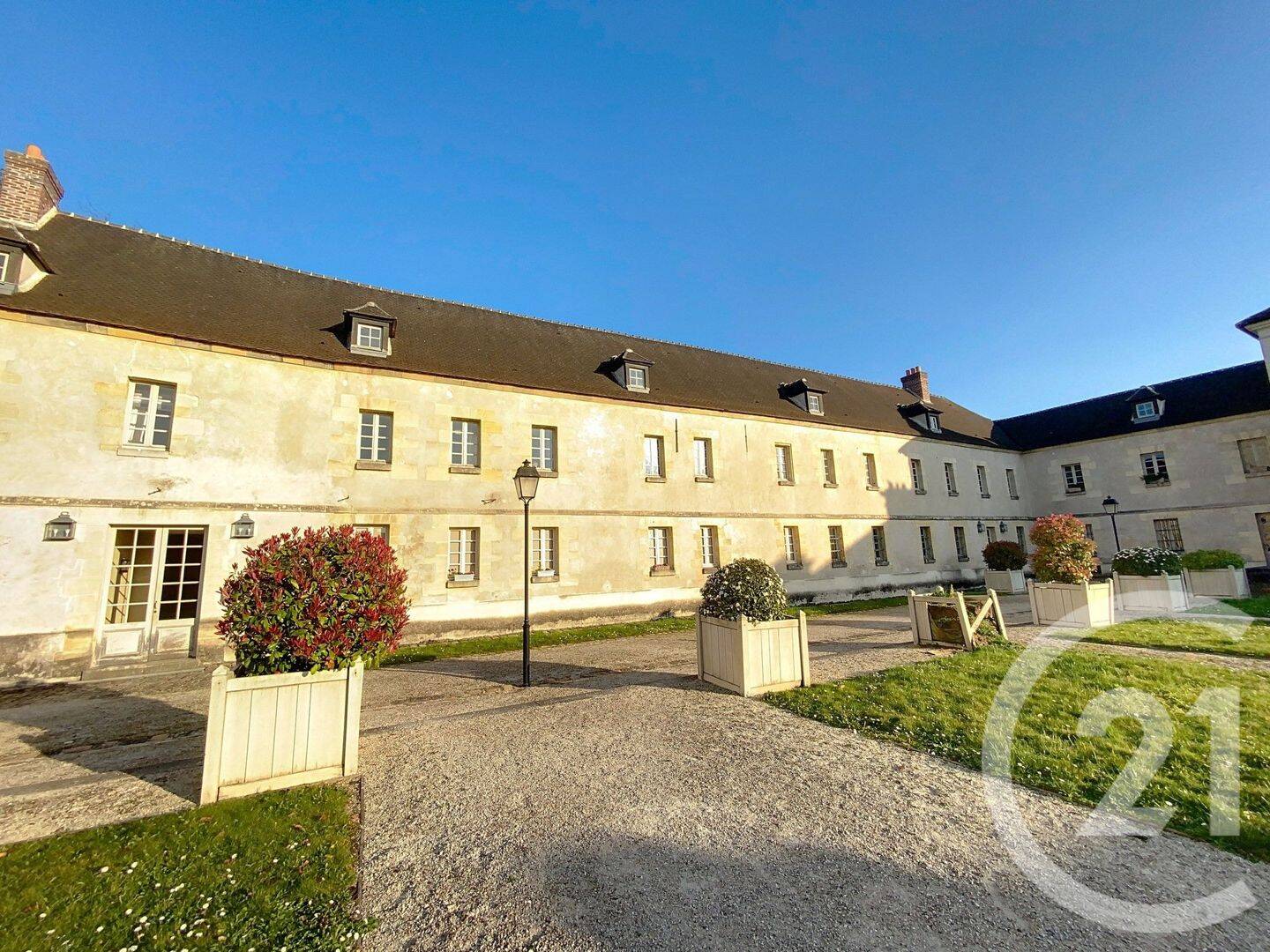 Appartement 3 pièces 84 m² · à Senlis · 84,1 m² · 1 432 €/mois